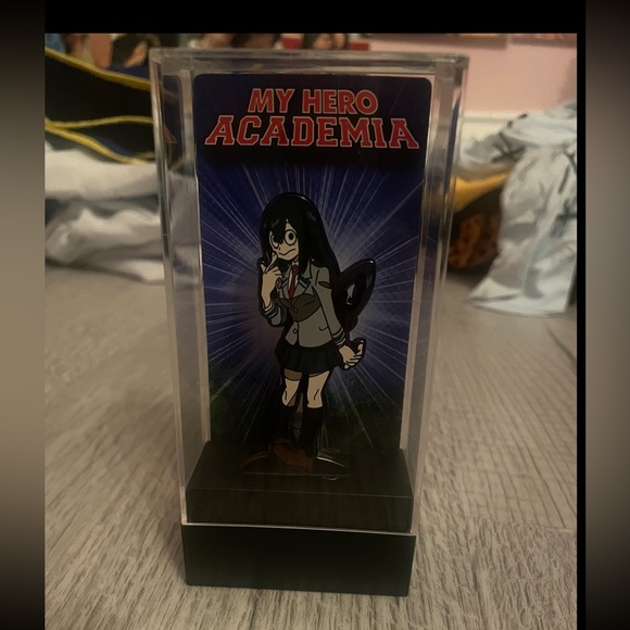 Tsuyu Ausi Pin Still In Box - Picture 2 of 5